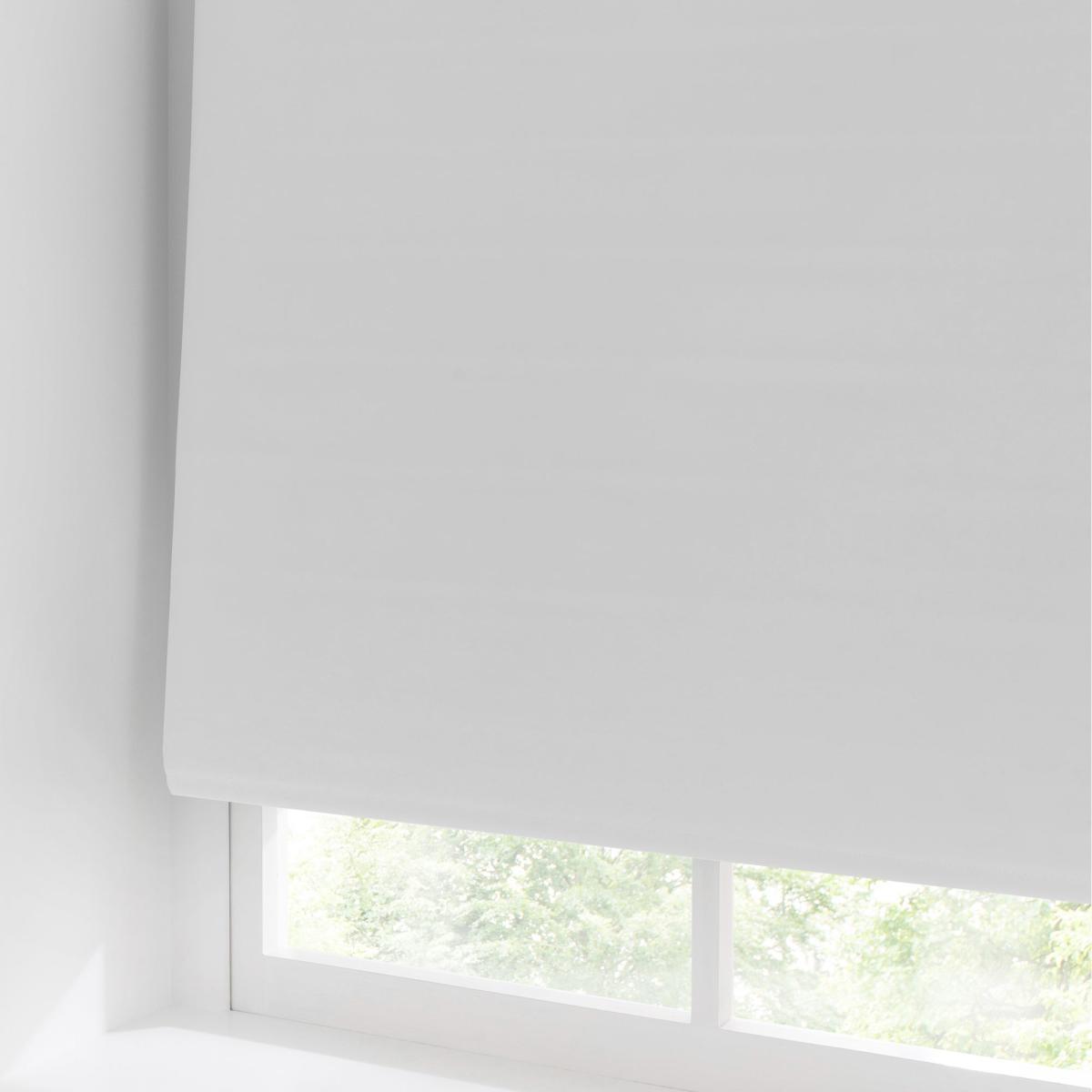 White Blackout Roller Blind White – image 3