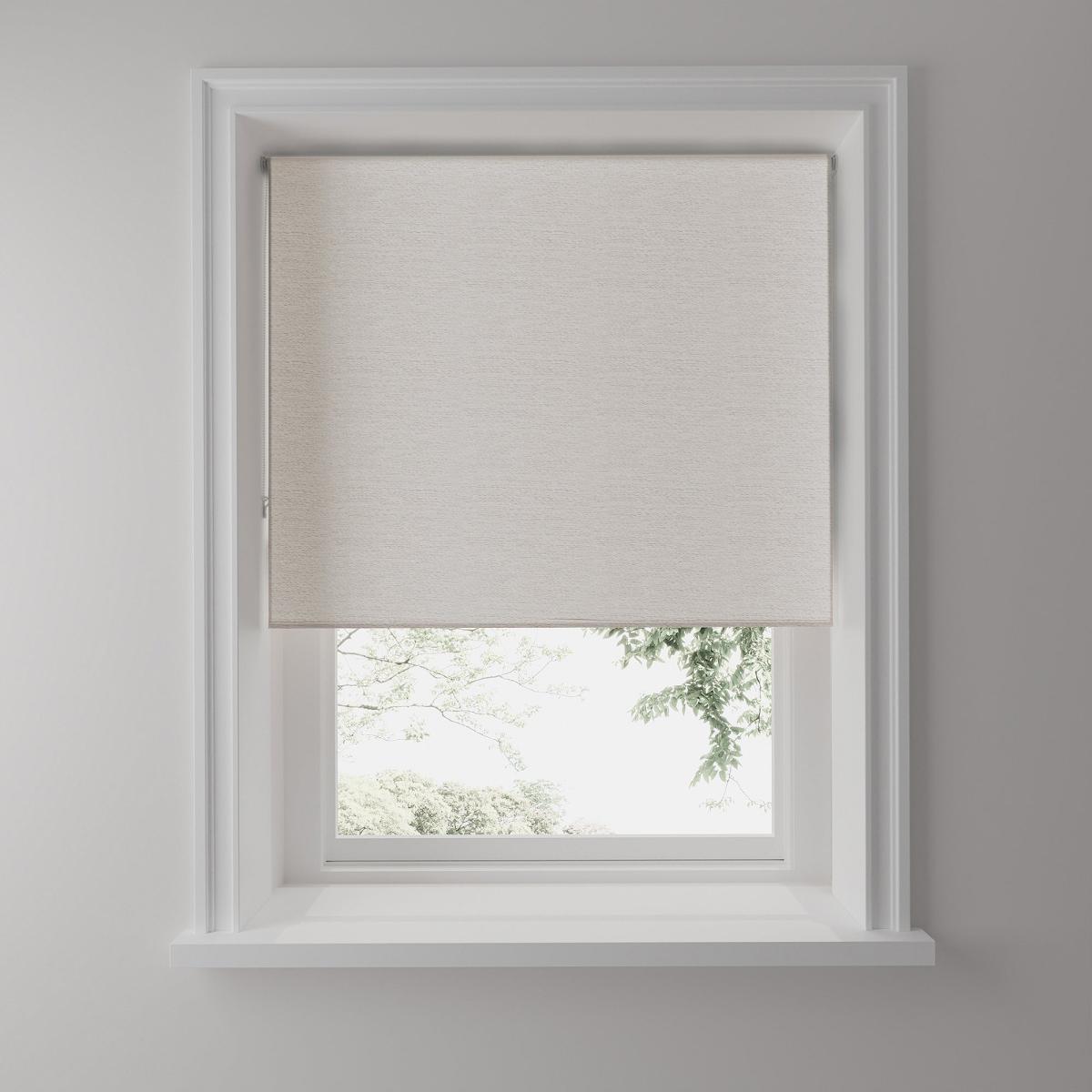 Metropolitan Natural Blackout Roller Blind Grey – image 3