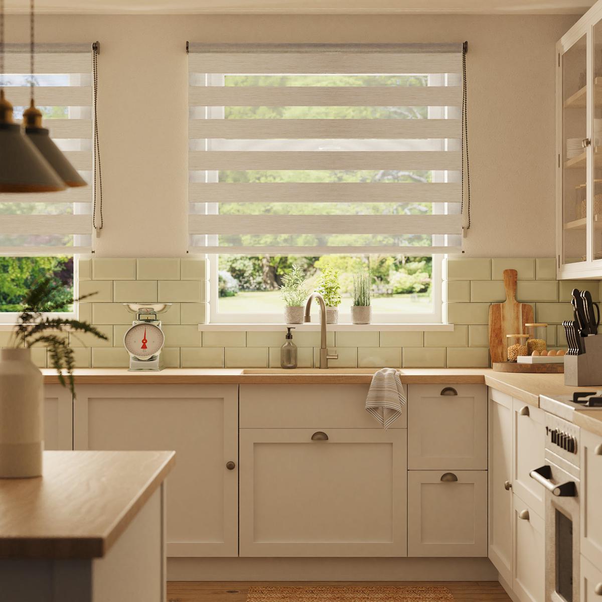 Stria Day and Night Natural Roller Blind Natural – image 4