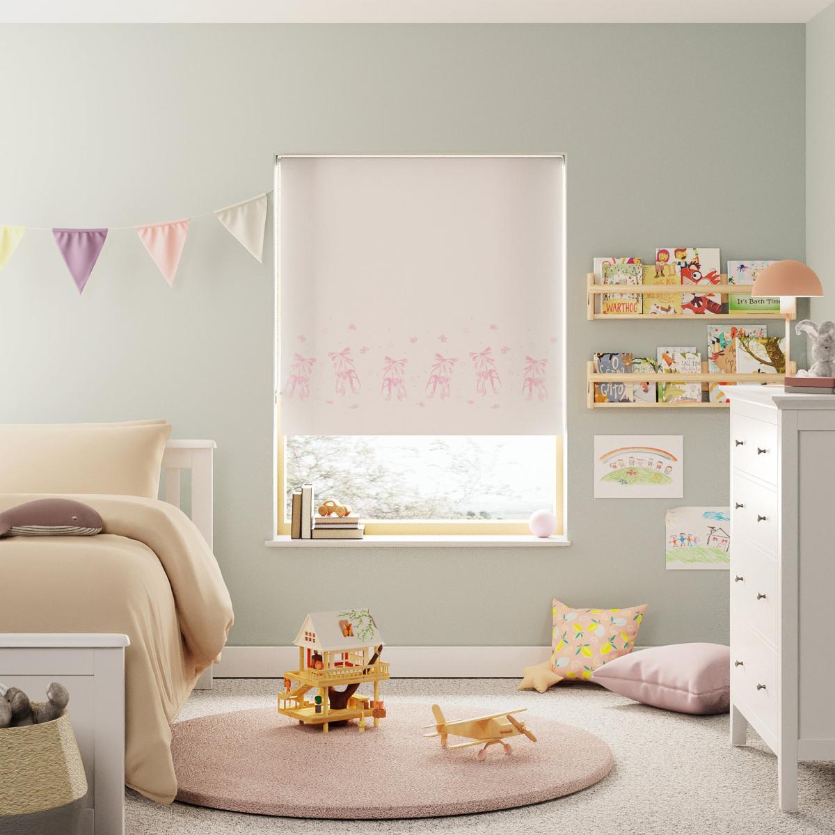 Ballet Pink Reversible Blackout Twist Safe Roller Blind Pink – image 1