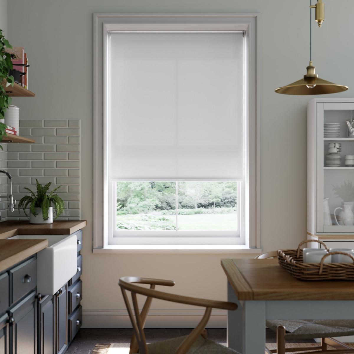 Cameo Made to Measure Daylight Roller Blind Cameo White – image 1