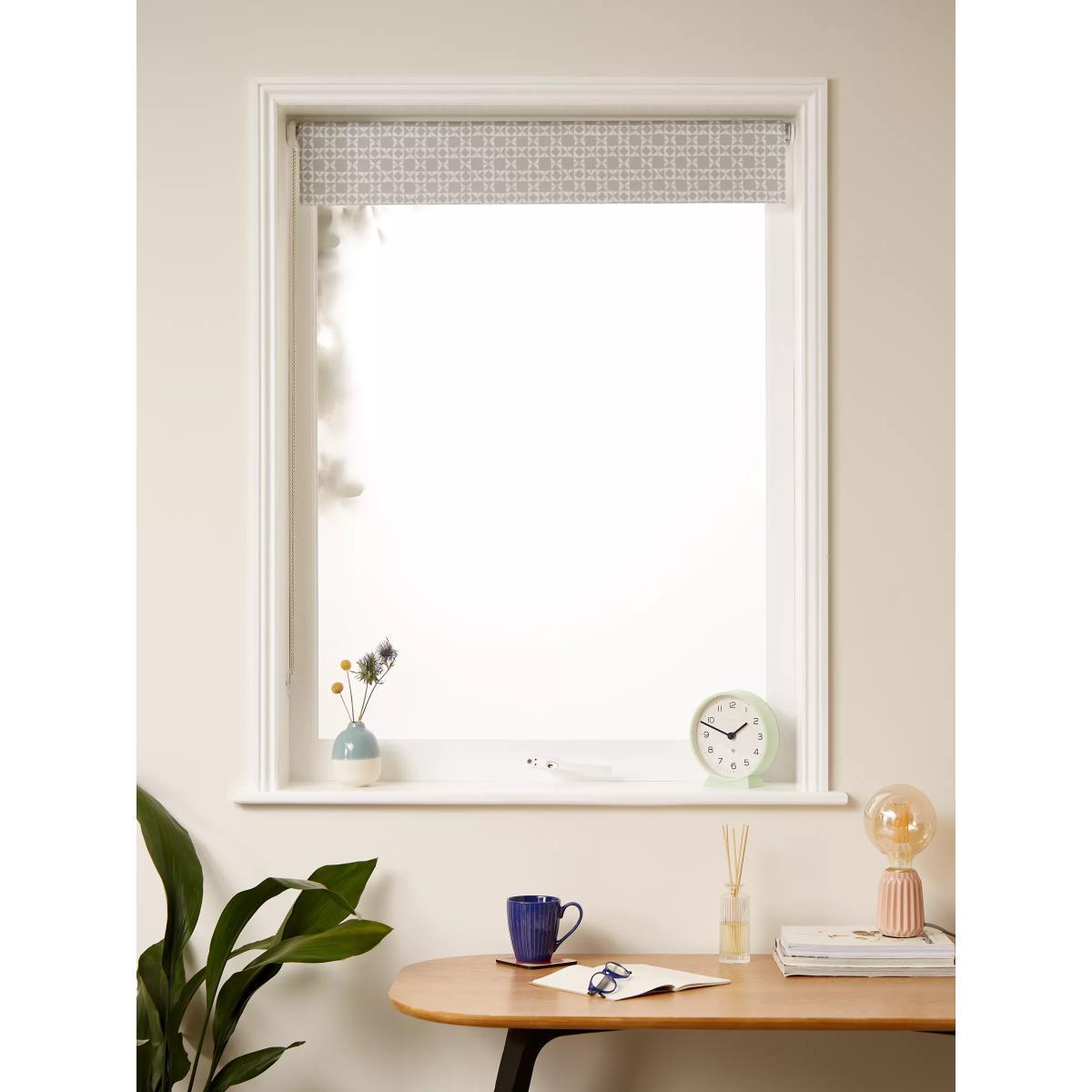 John Lewis & Partners Jeanne Blackout Roller Blind – image 4