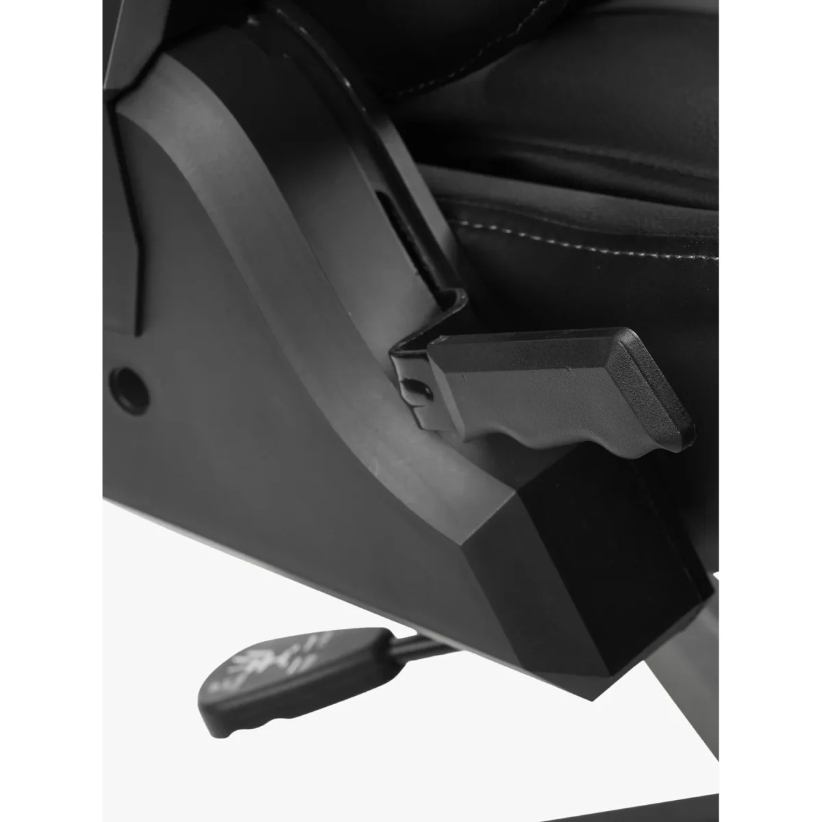 Julian Bowen Force Gaming Chair – image 7