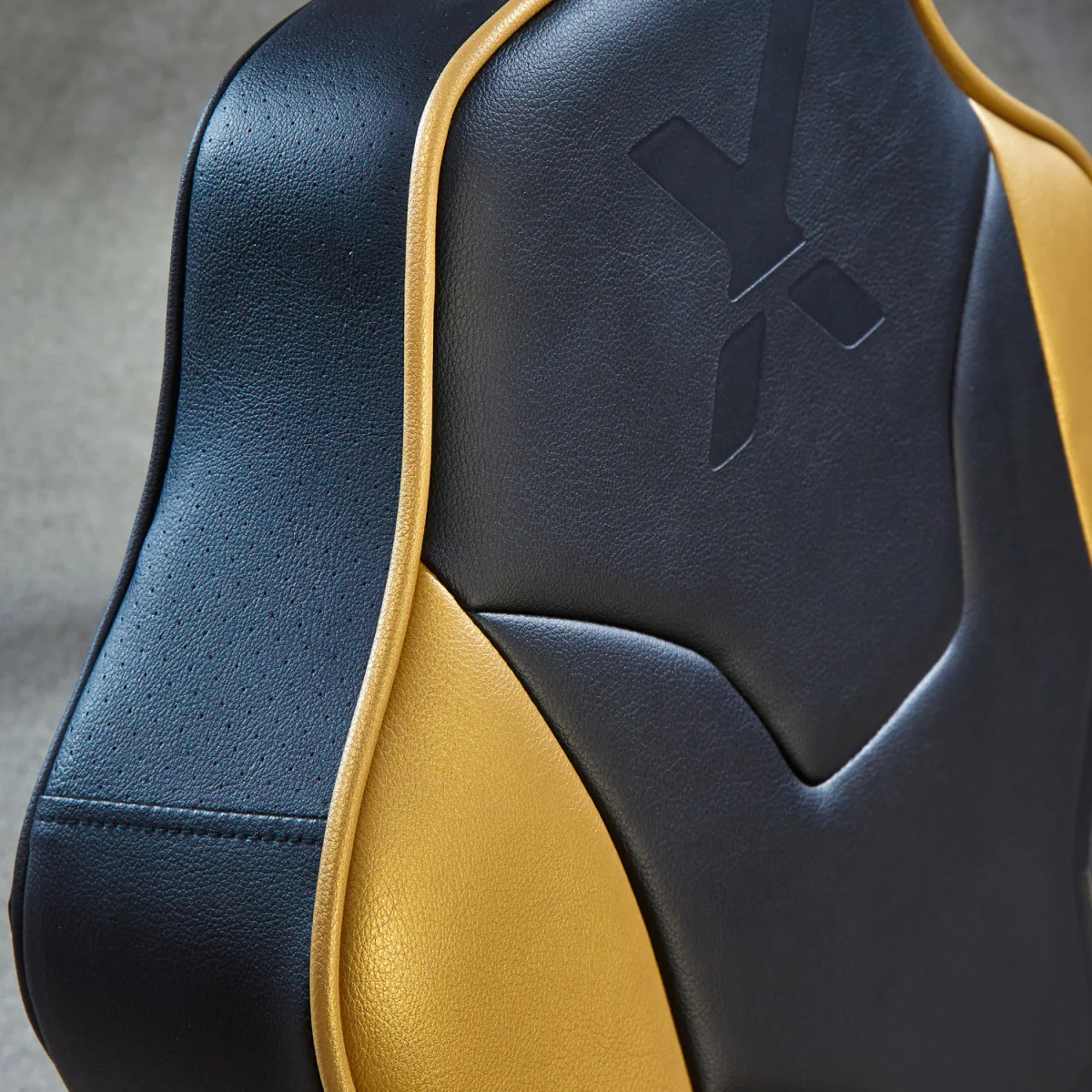 X Rocker Shadow 2.0 Audio- Gold Leaf Gaming Chair - Gold/Black – image 3