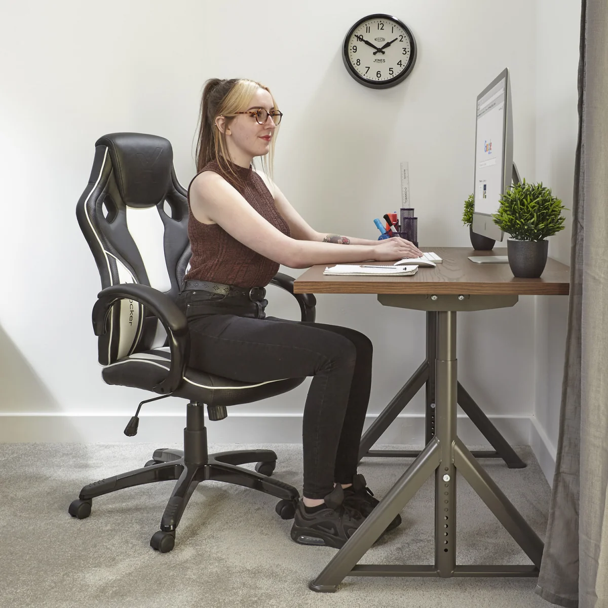 X Rocker Maverick Office Gaming Chair - Black/White – image 9