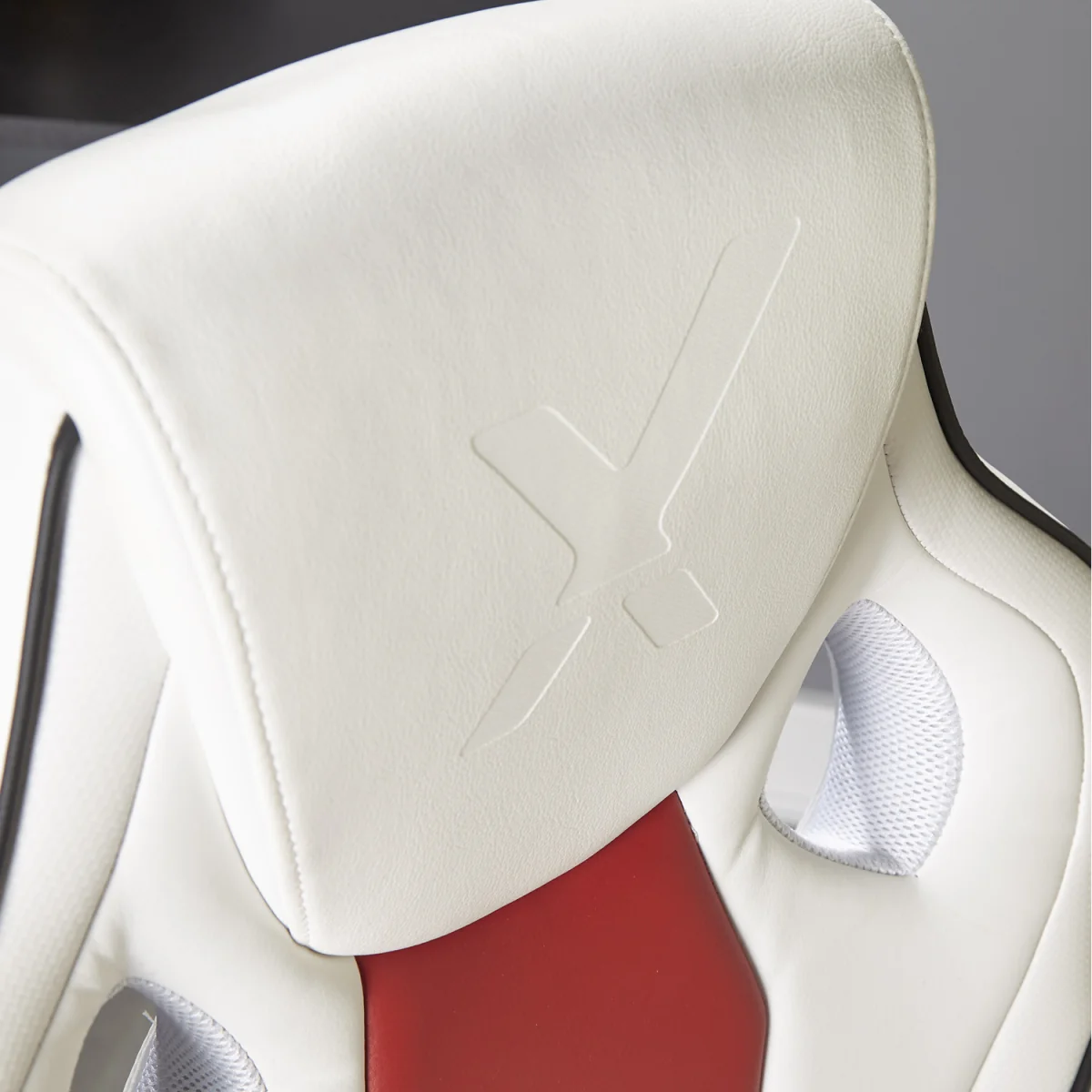 X Rocker Maverick Office Gaming Chair - Red/White – image 4
