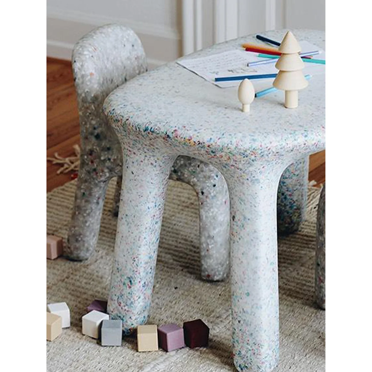 Kids Table All Bright with Chairs, Set of 3 – image 6