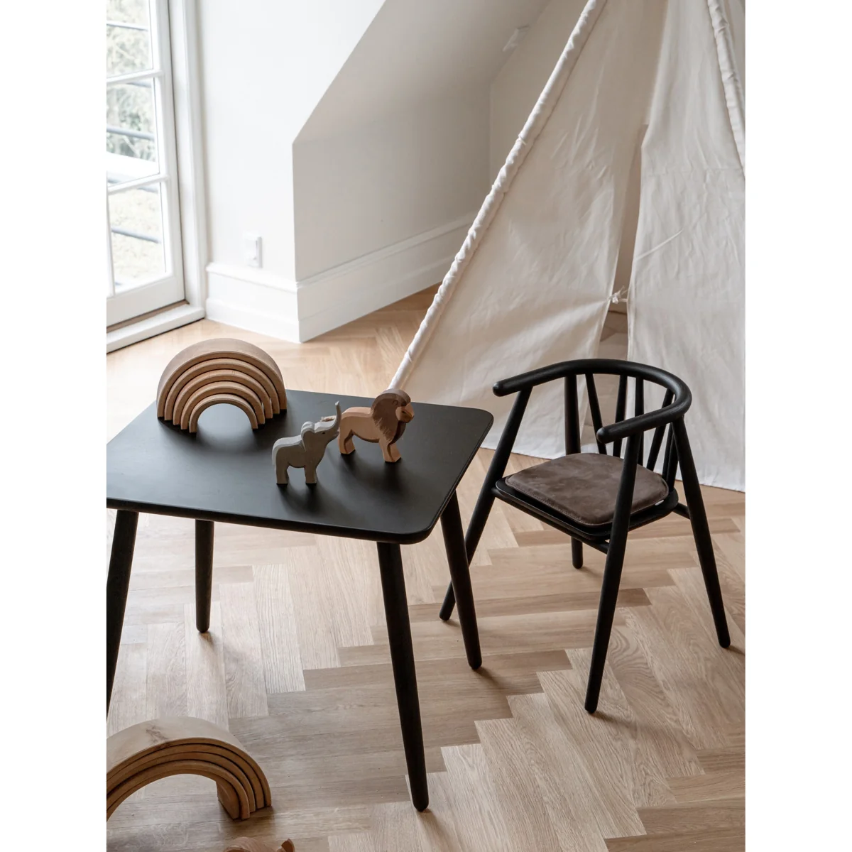 Kids Handmade Oak Wood Table Asta – image 4