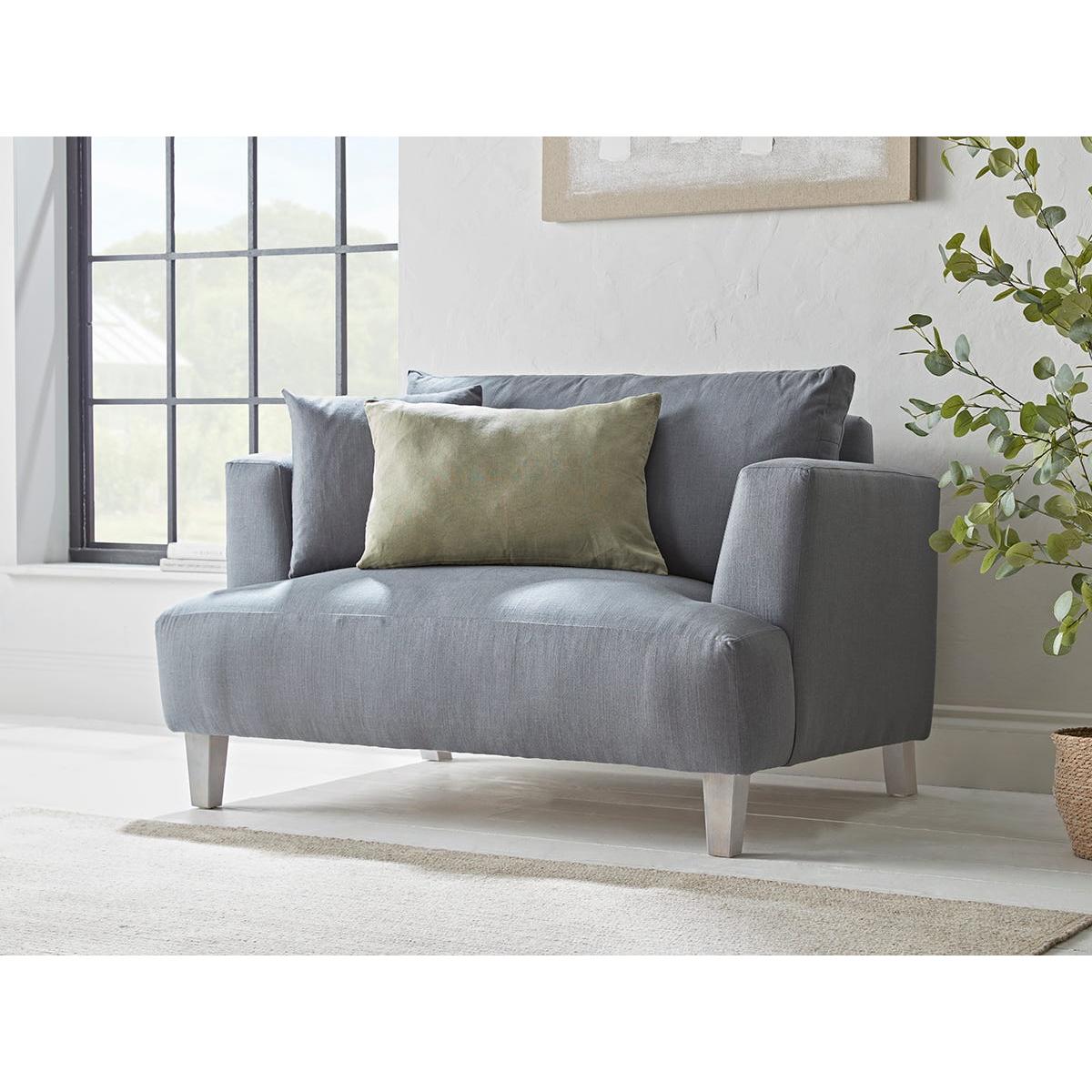 Palma Loveseat – image 2