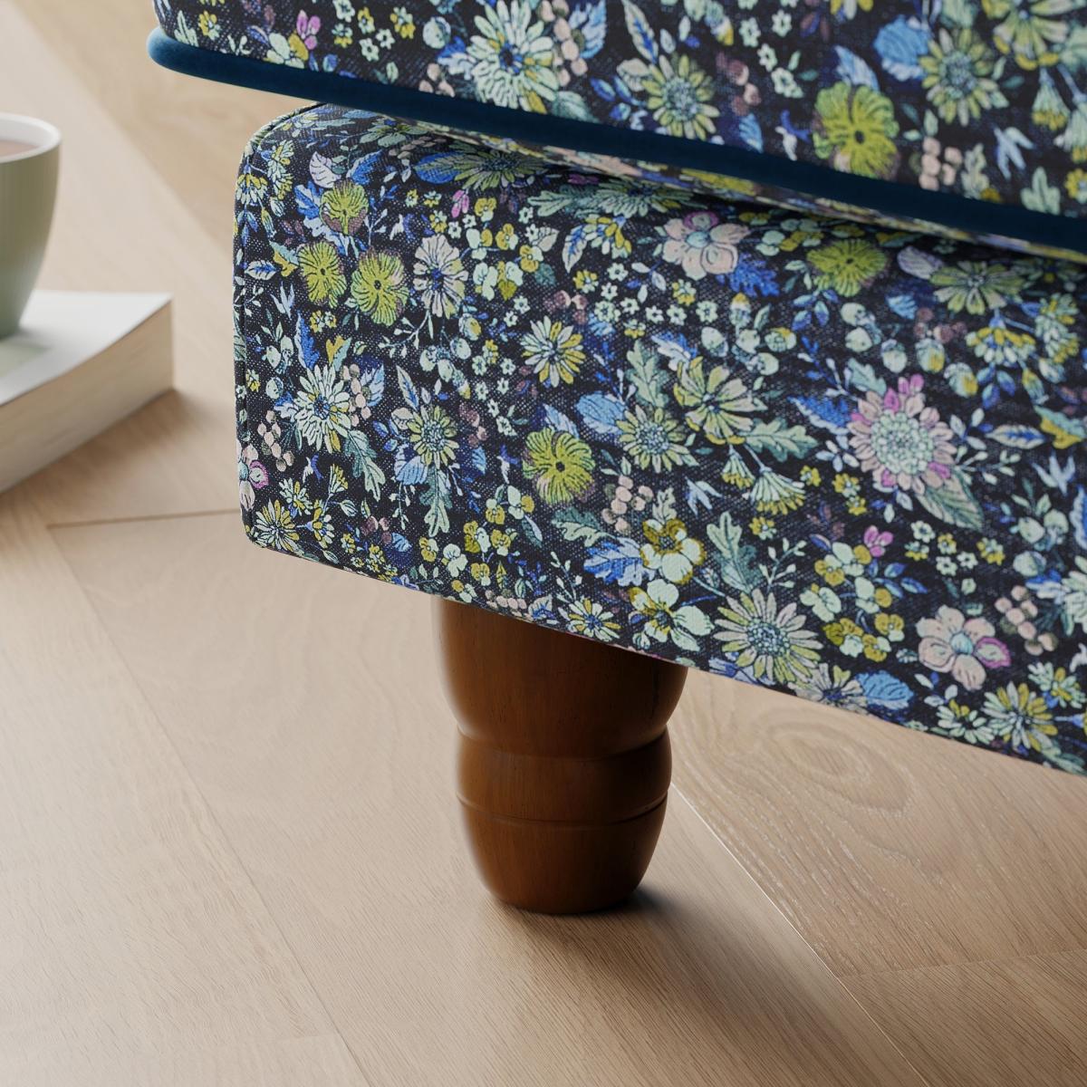 Beatrice Ditsy Floral Snuggle Chair – image 4