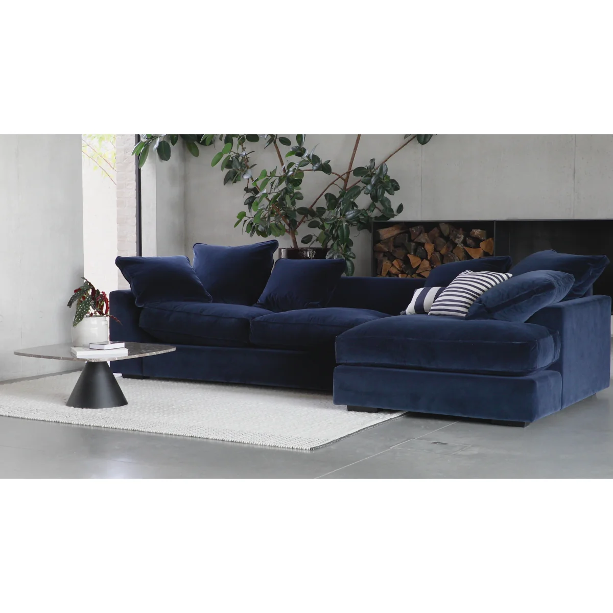 Heal's Cumulus Loveseat – image 2