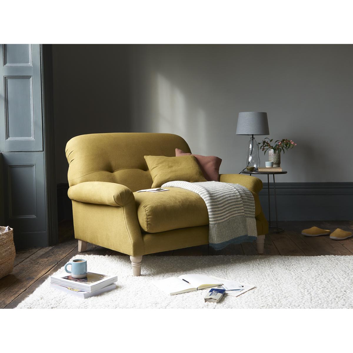 Teacake Love Seat – image 7