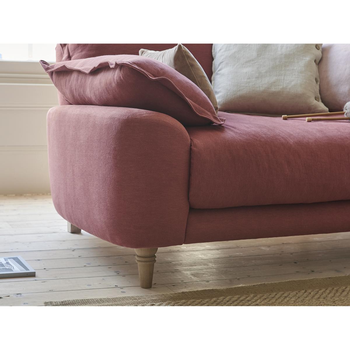 Bakewell Love Seat – image 8