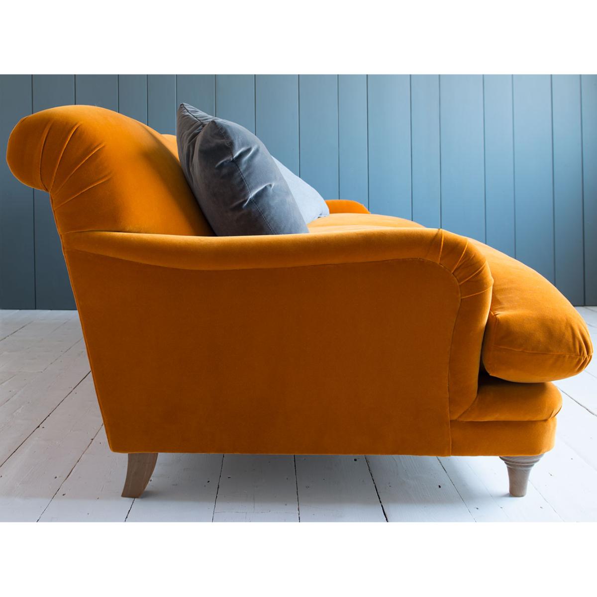 Pudding Love seat – image 10