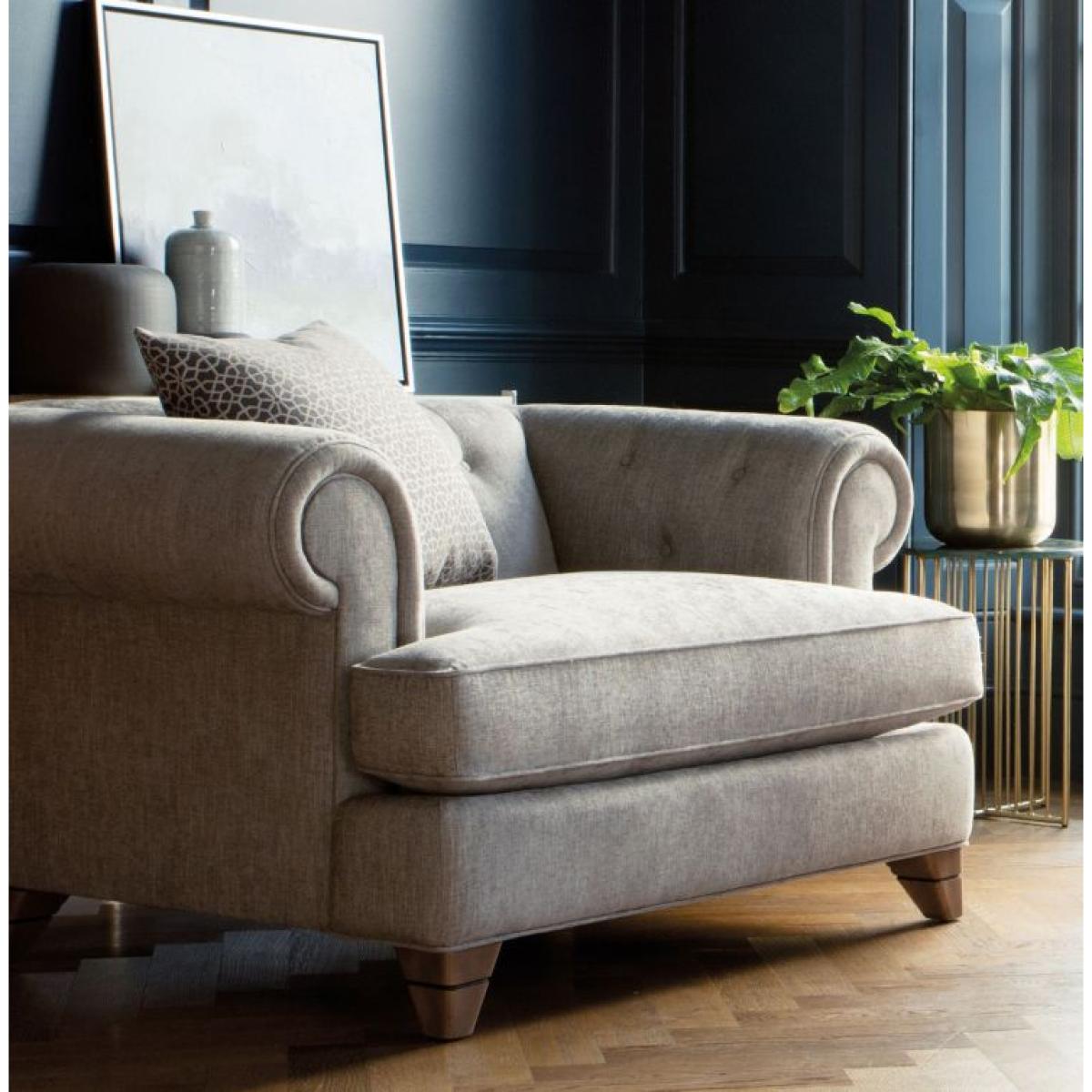 Parker Knoll Wycombe Fabric Snuggler – image 2