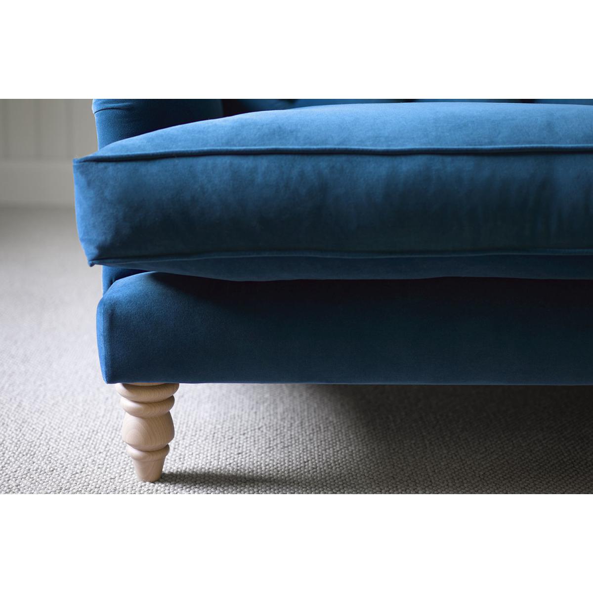 Snowdrop Button Back 2.5 Seat Sofa in Sealion Smart Cotton - sofa.com – image 4