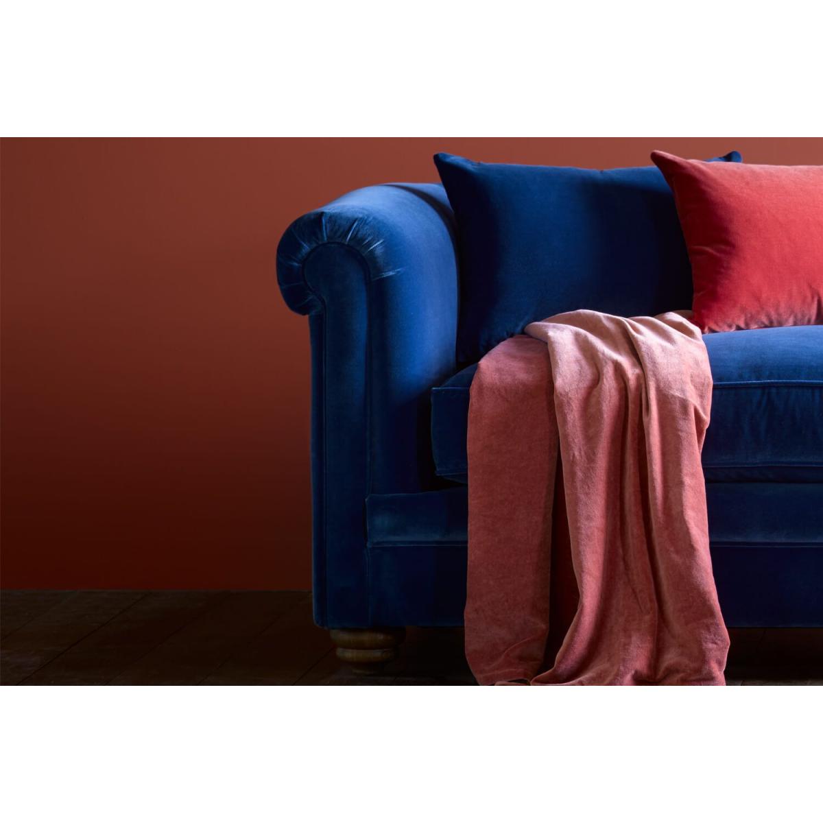 Patrick Unbuttoned Loveseat in Putting Green Aquaclean Clever Velvet – image 2