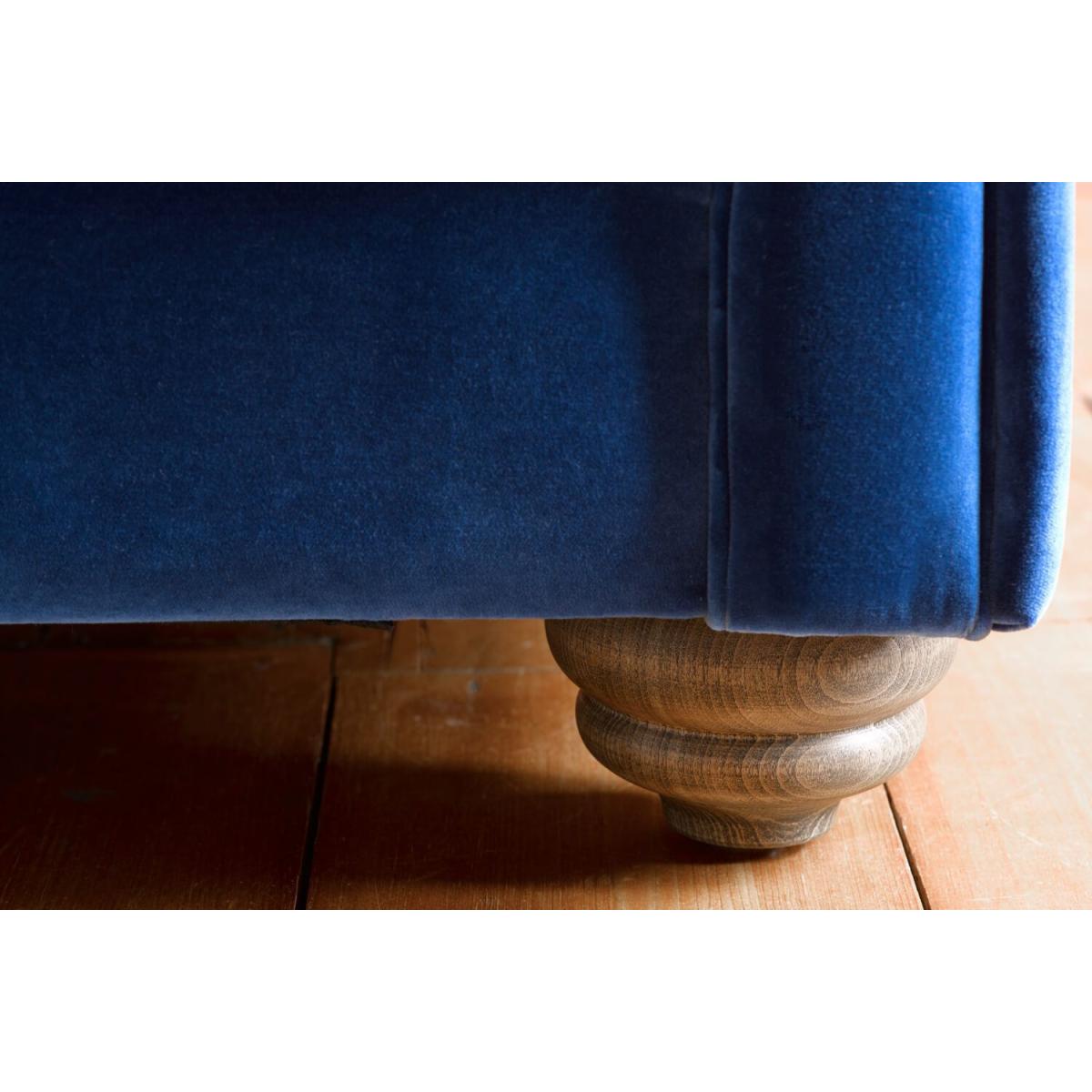 Patrick Unbuttoned Loveseat in Putting Green Aquaclean Clever Velvet – image 5