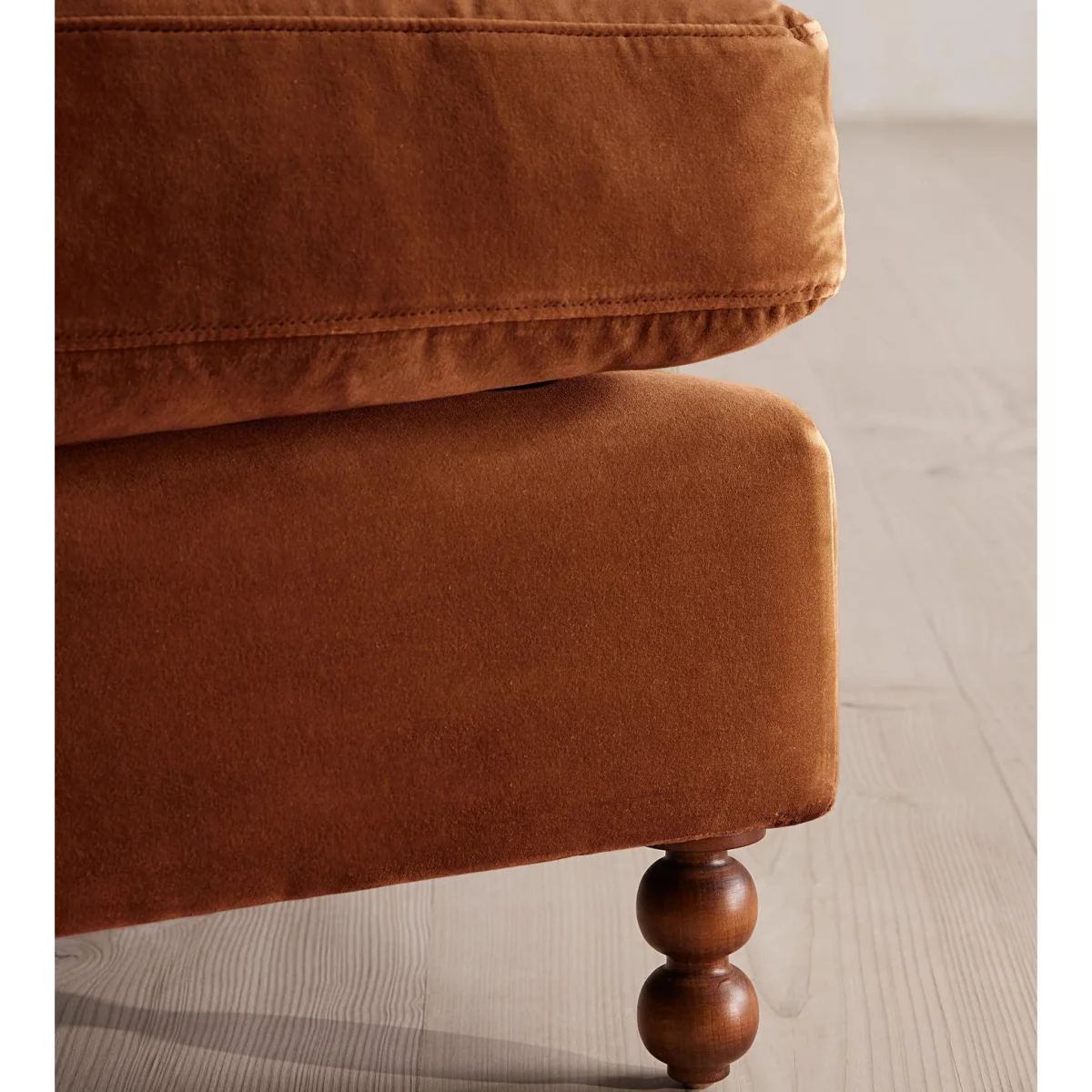 Audrey Loveseat, Velvet, Cinnamon, UK – image 6