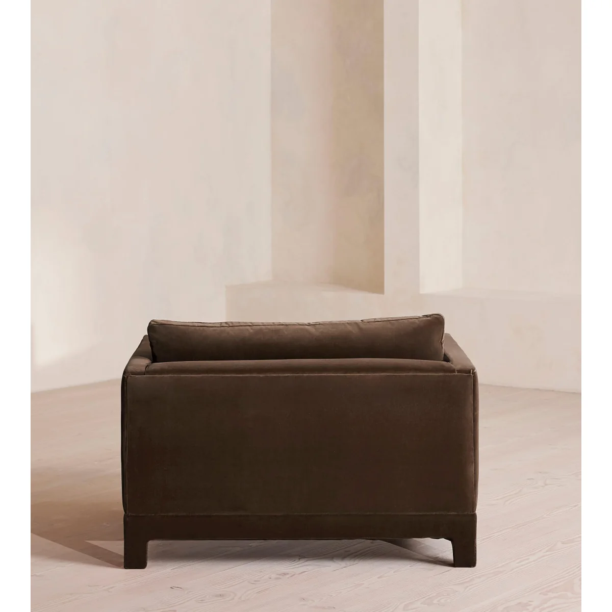 Ashford Loveseat Sofa, Velvet, Chocolate – image 5