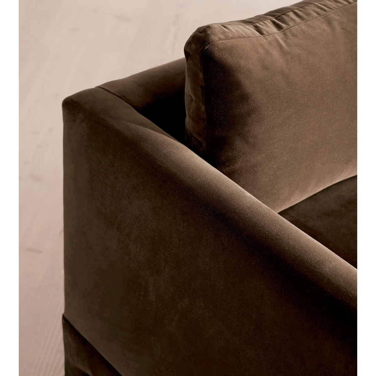 Ashford Loveseat Sofa, Velvet, Chocolate – image 6