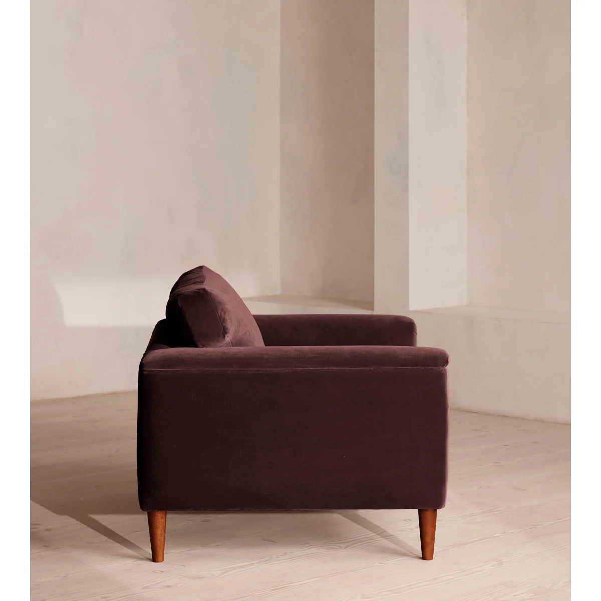 Reya Loveseat, Velvet, Aubergine, UK – image 4