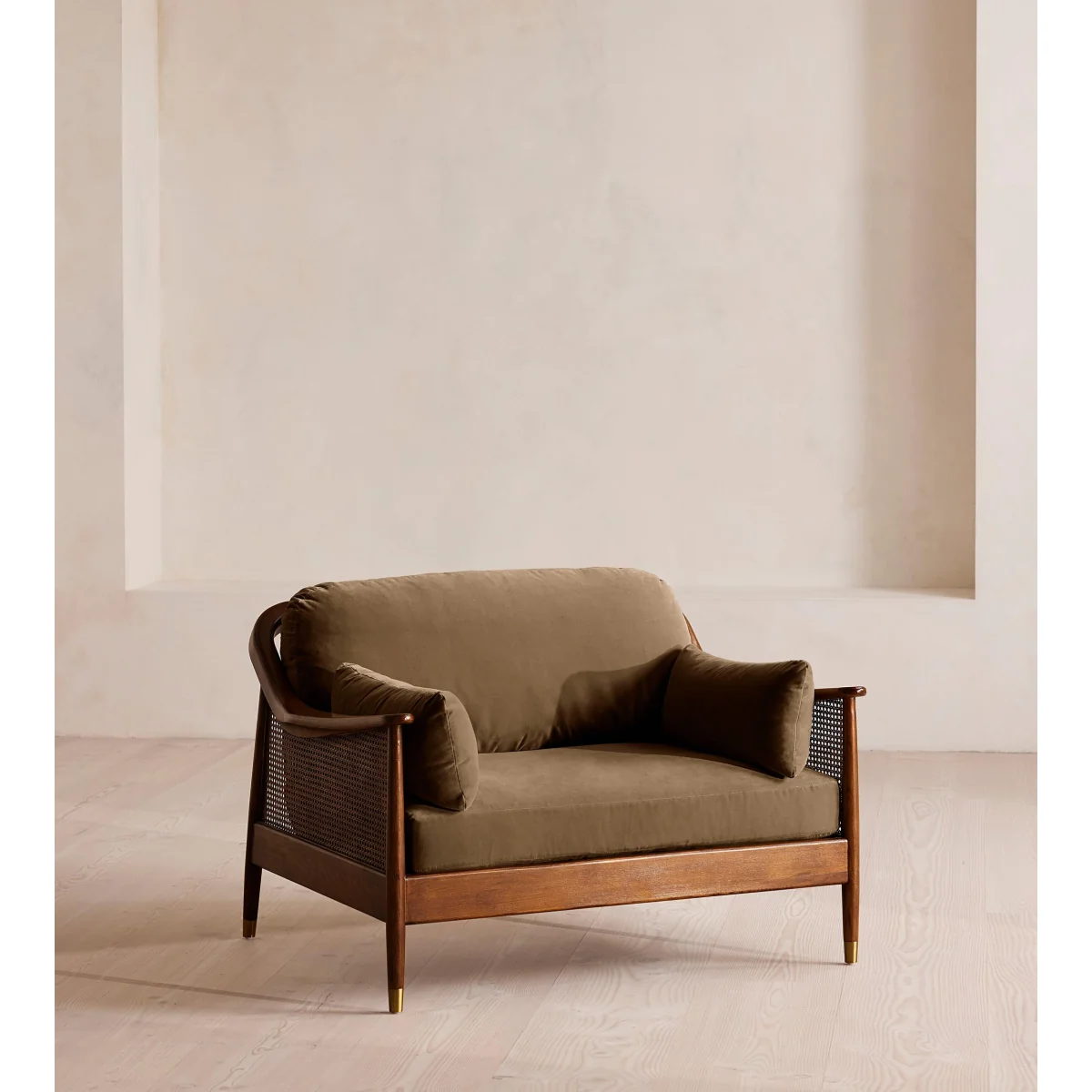 Atlanta Loveseat, Velvet, Truffle, UK – image 2