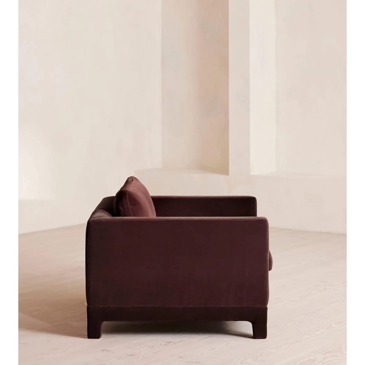 Ashford Loveseat Sofa, Velvet, Aubergine, UK – image 4
