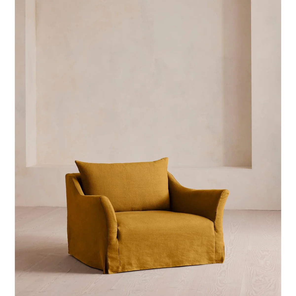 Roma Loveseat, Linen, Turmeric, UK – image 2