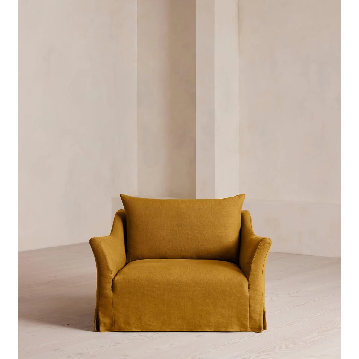 Roma Loveseat, Linen, Turmeric, UK – image 3