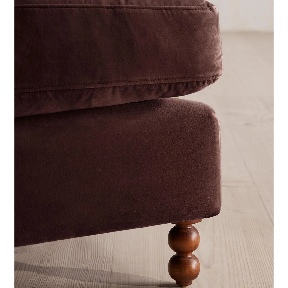 Audrey Loveseat, Velvet, Aubergine, UK – image 6