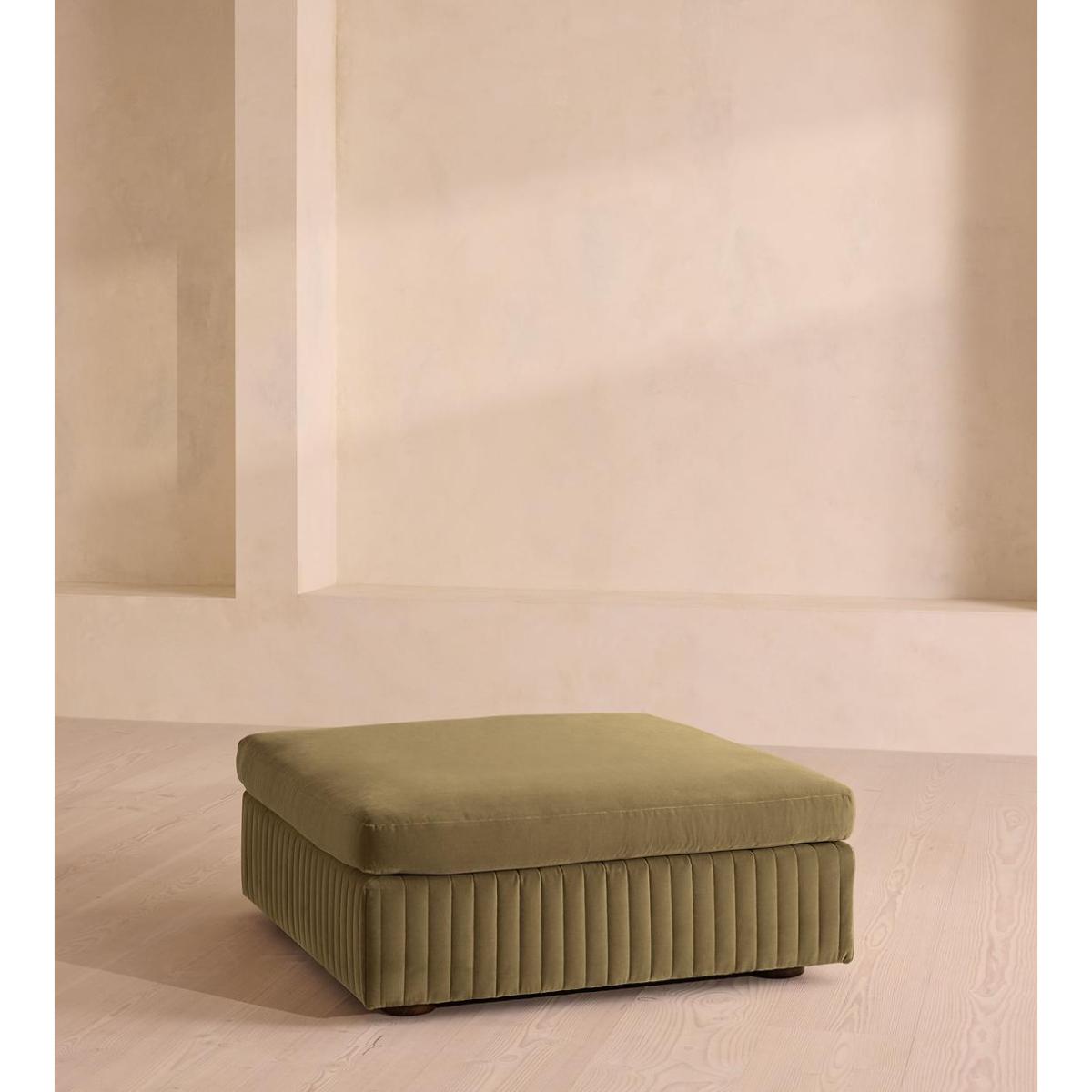 Oona Ottoman, Velvet Lichen – image 2