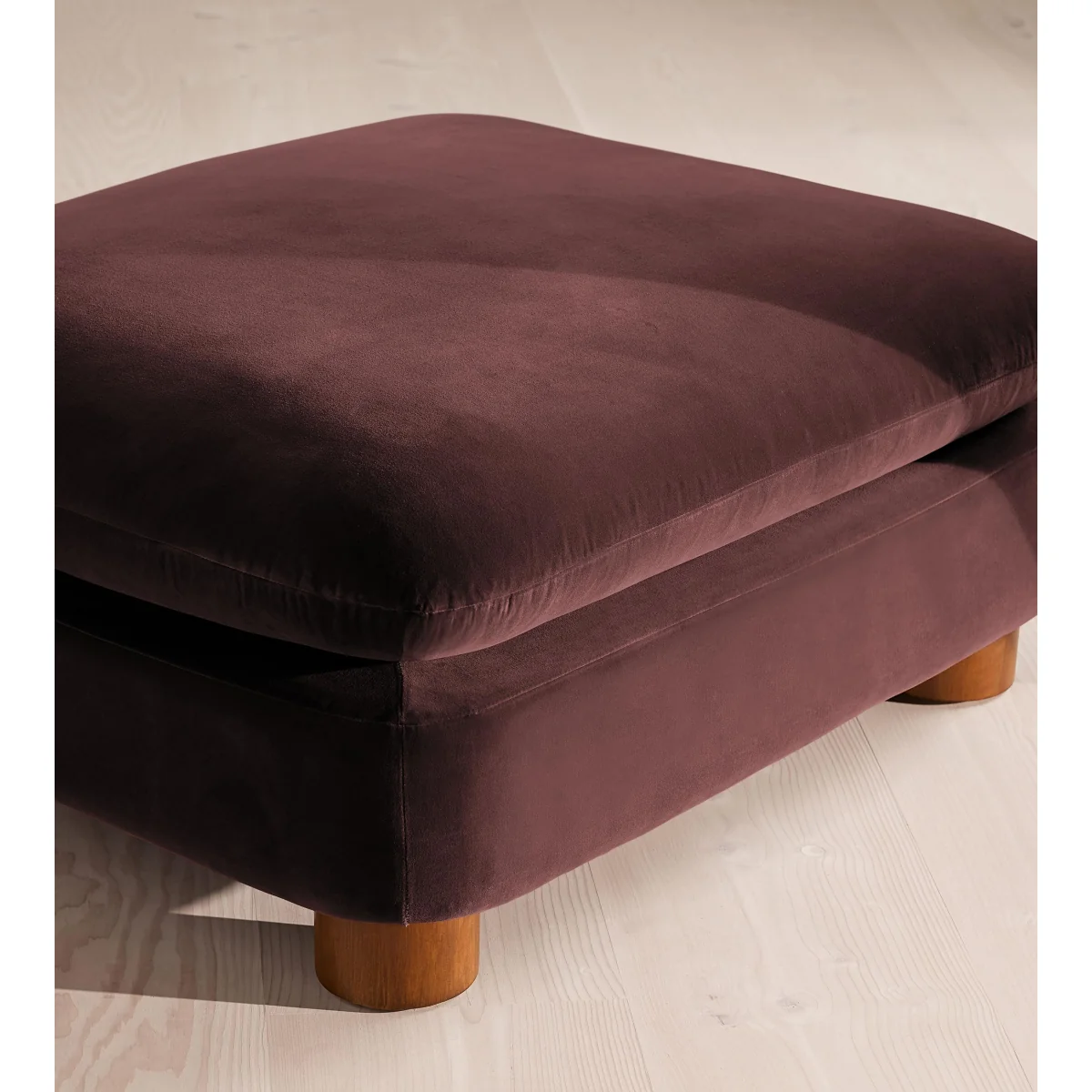 Vivienne Ottoman, Velvet, Aubergine, UK – image 6