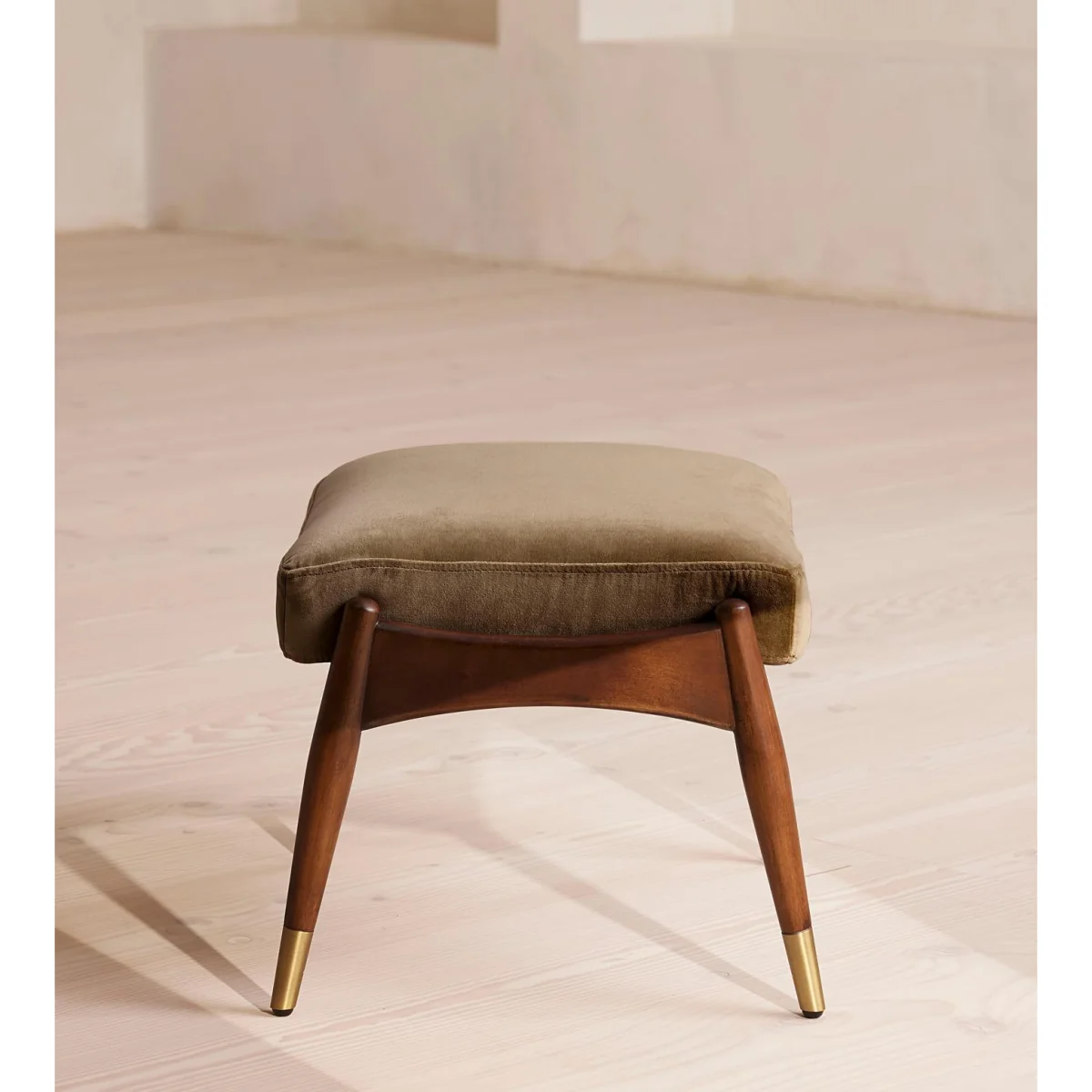 Theodore Footstool, Velvet, Truffle, UK – image 4