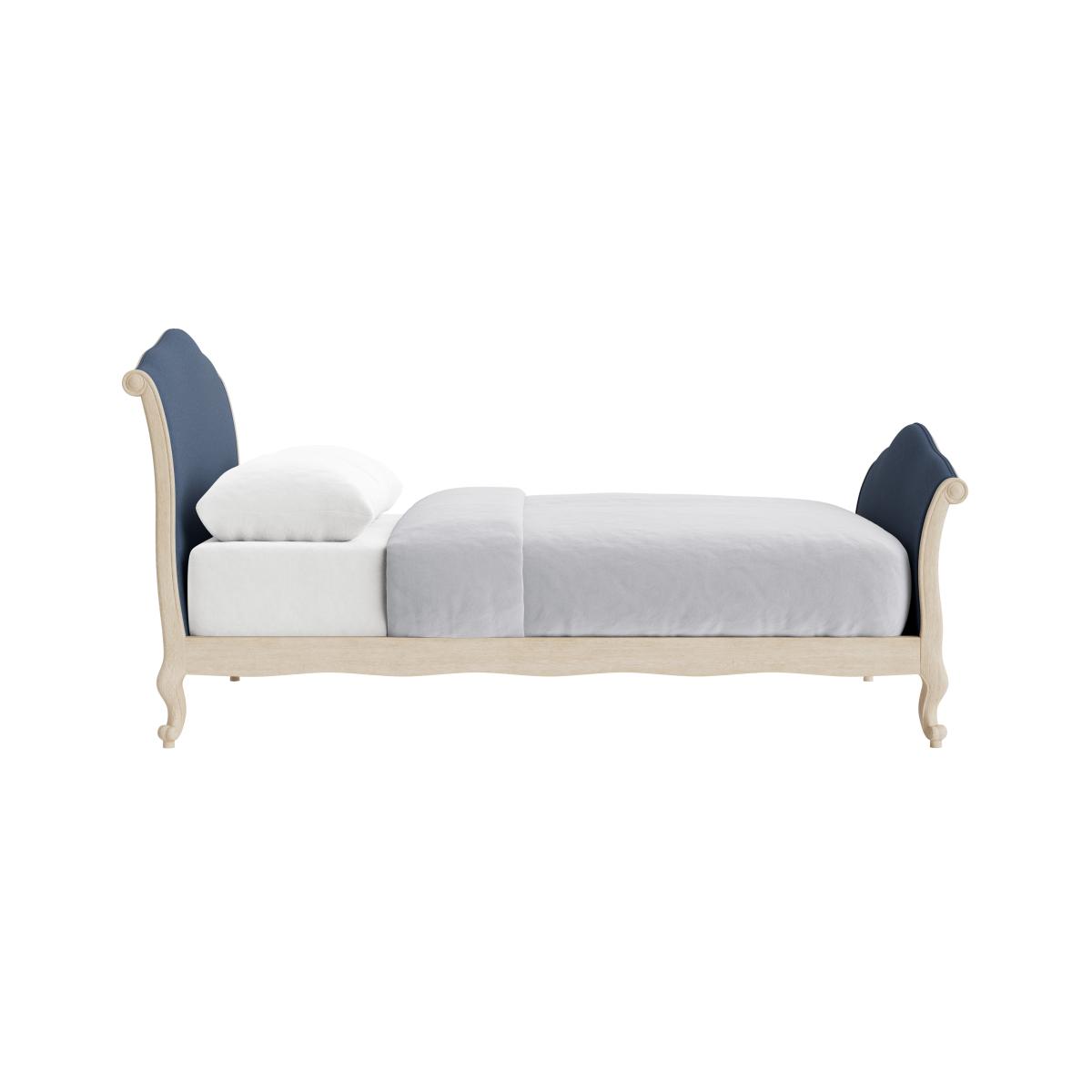 Antoinette Bed – image 3