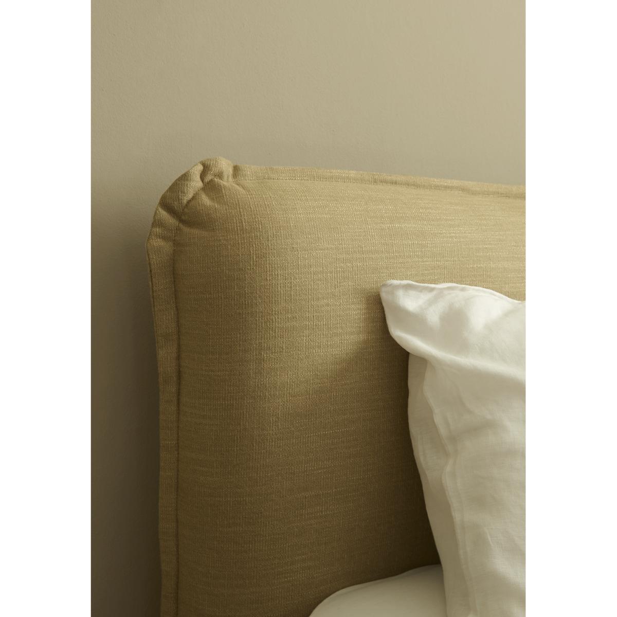 Pillow Talker Bed – image 10
