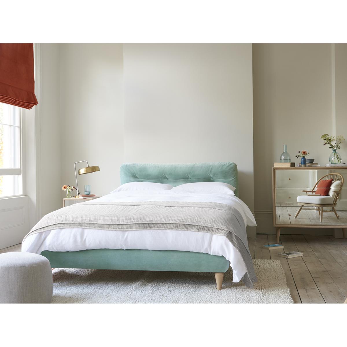 Chit Chat Bed – image 9