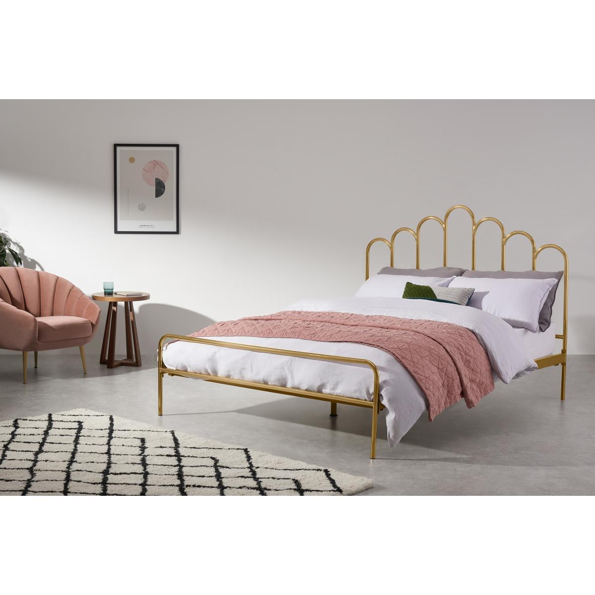 Kiruna King Size Bed, Brass – image 4