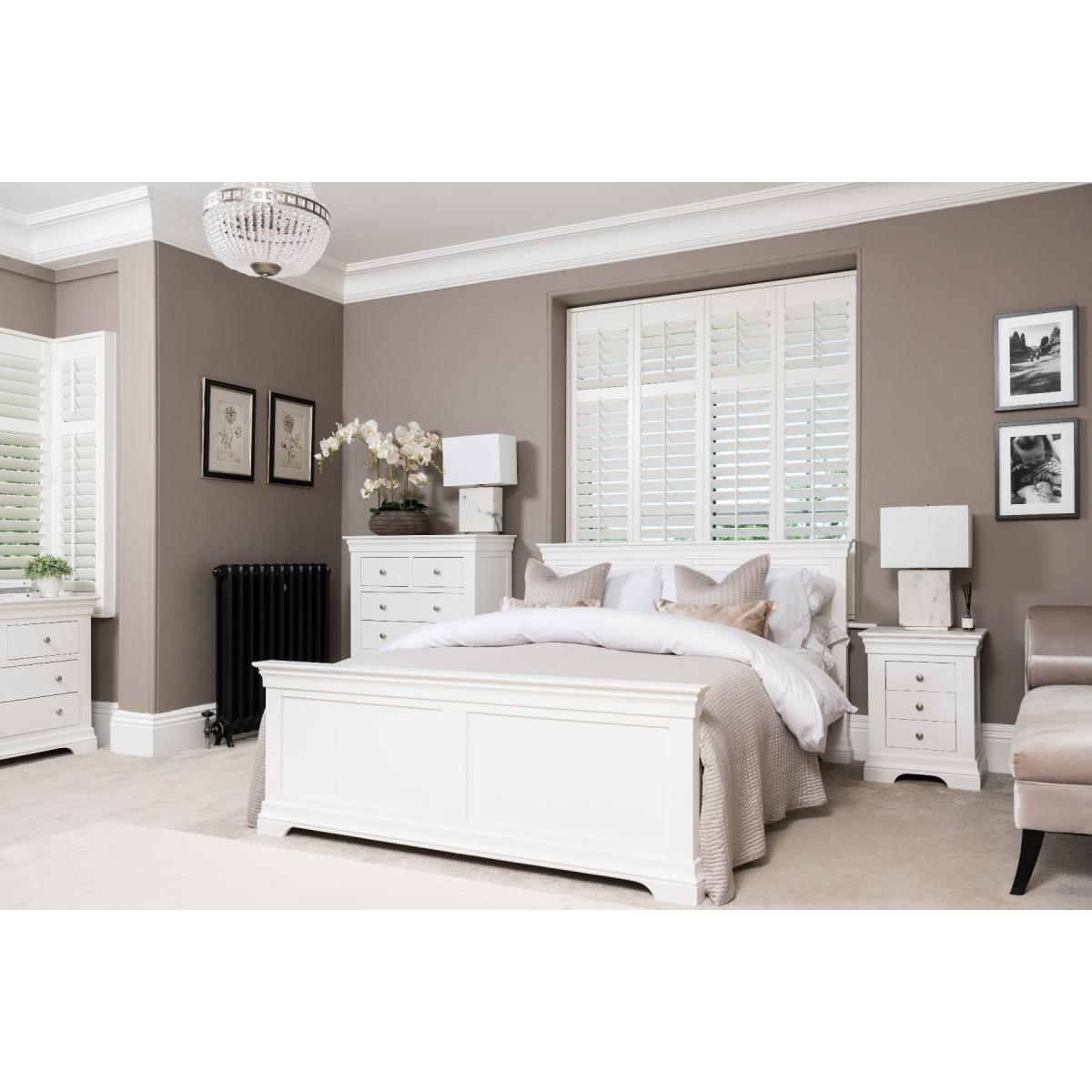 Rowland King Size bed – image 2