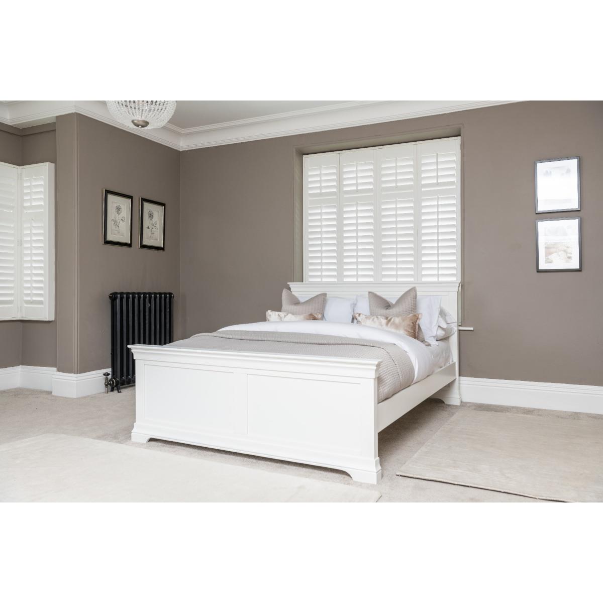 Rowland King Size bed – image 3