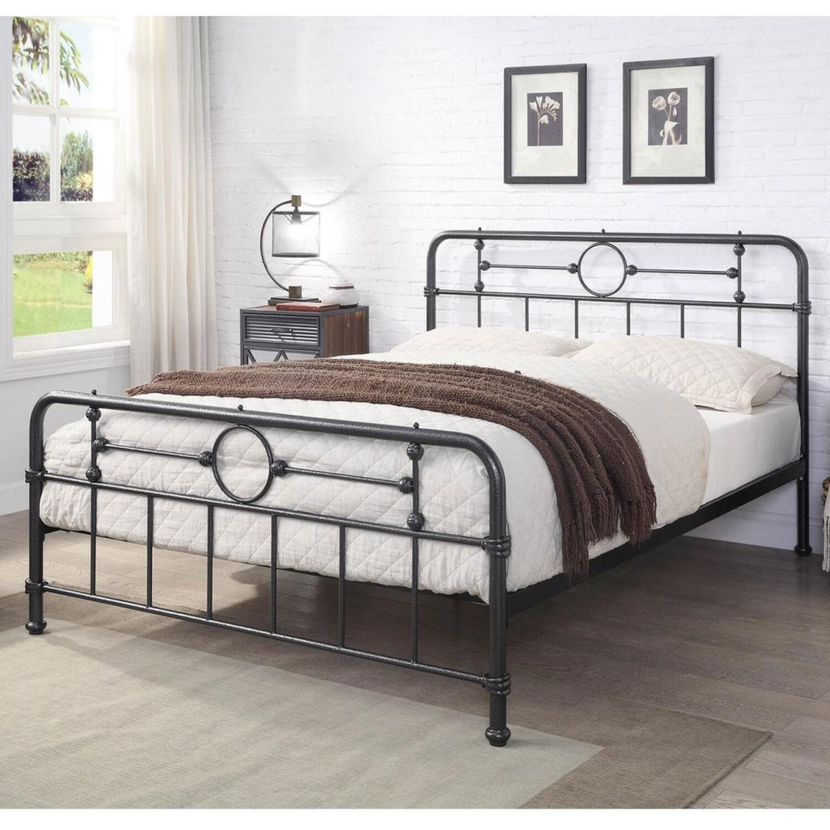 Lyndhurst Cast Iron Effect Metal Bed Frame - Black / King – image 2