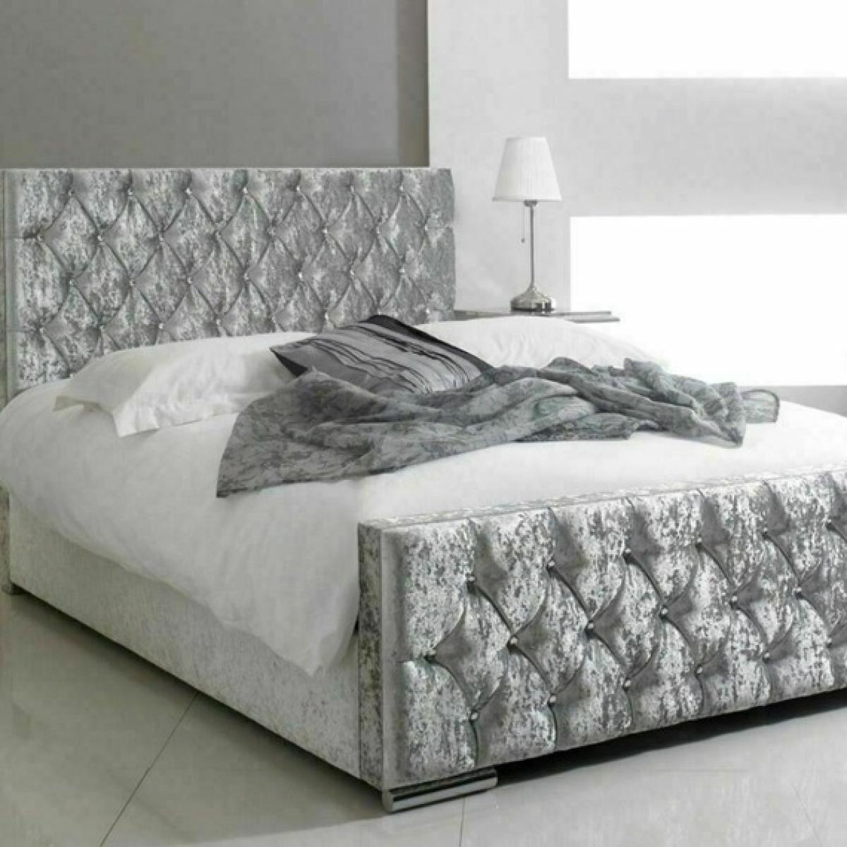 Crushed Velvet Chesterfield bed frame SILVER KING - Silver