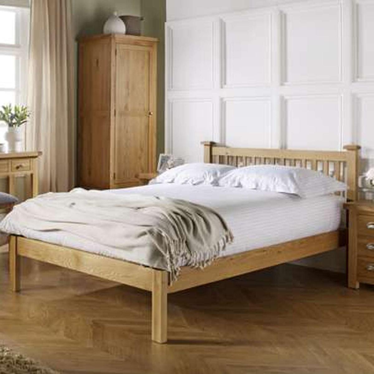 Birlea Woburn Bed Oak Veneers - Brown / King – image 2