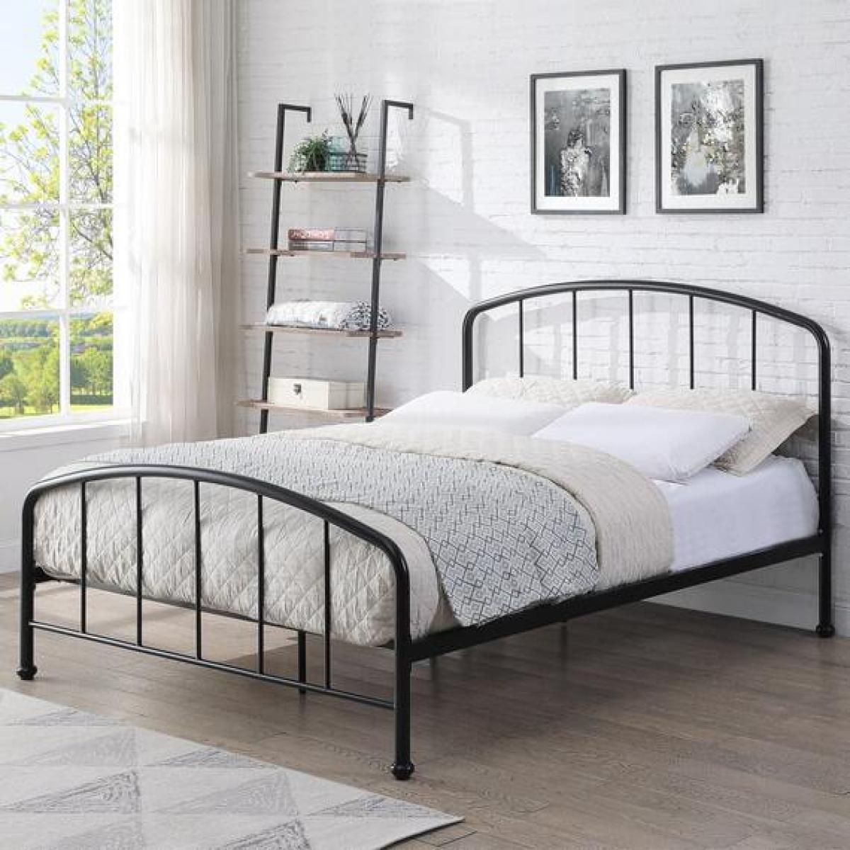 Belmont Industrial Style Black Metal Bed Frame - Black / King