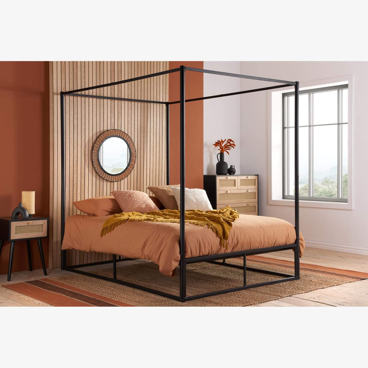 Farringdon King Metal 4 Poster Bed - Black – image 1