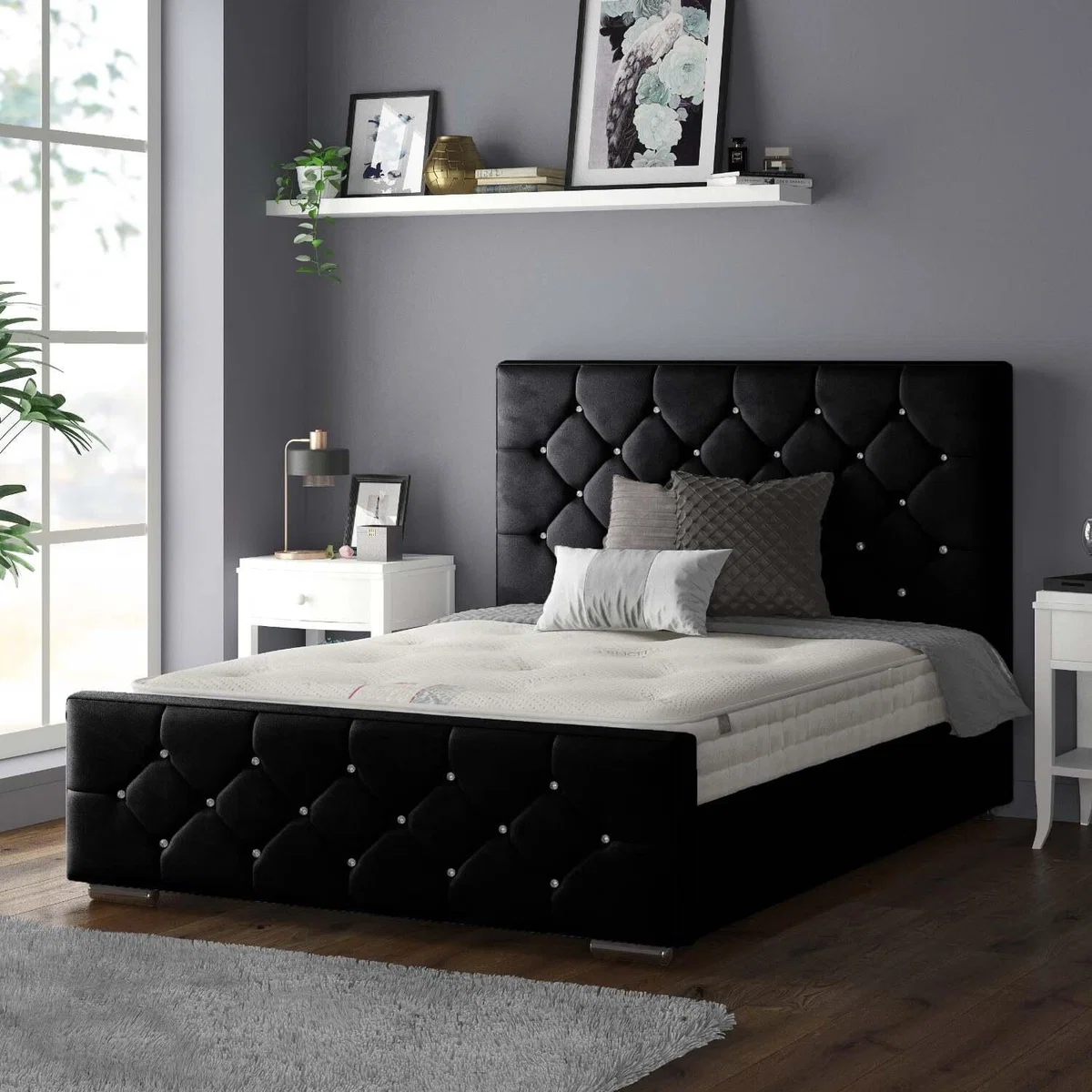 Belle Chesterfield Plush Velvet Bed Frame with Diamonds - Black / King