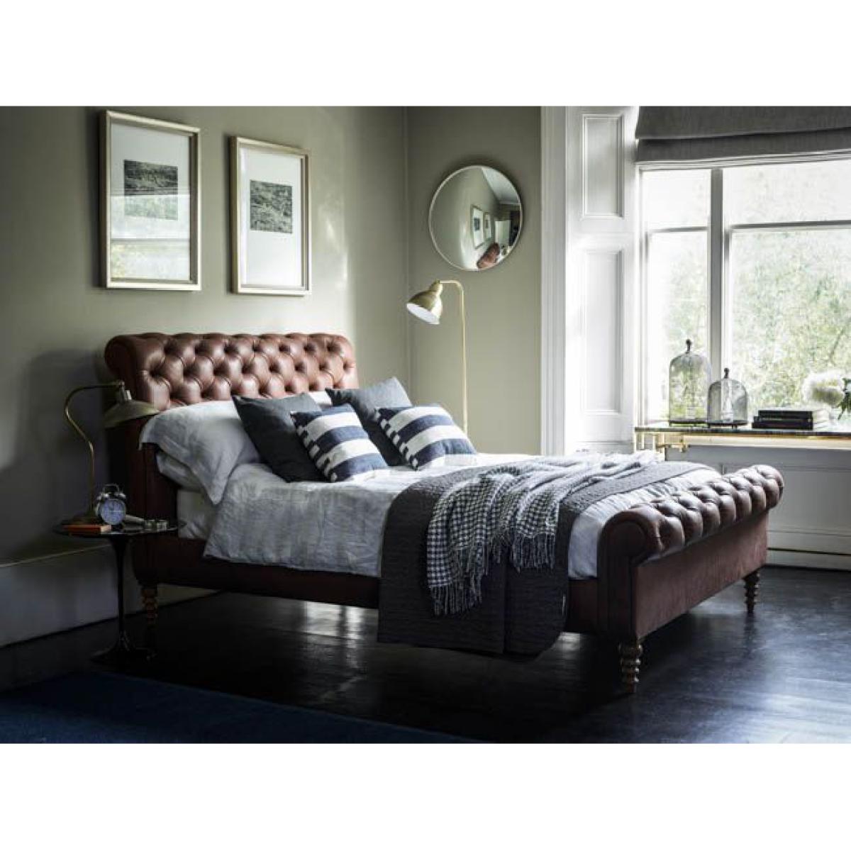 Knightsbridge King Bed in Gull Slubby Cotton - sofa.com – image 2