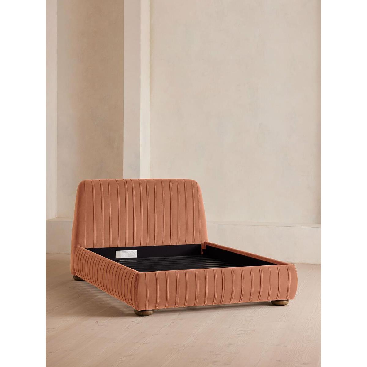 Vivienne Bed, King, Velvet, Antique Rose – image 3