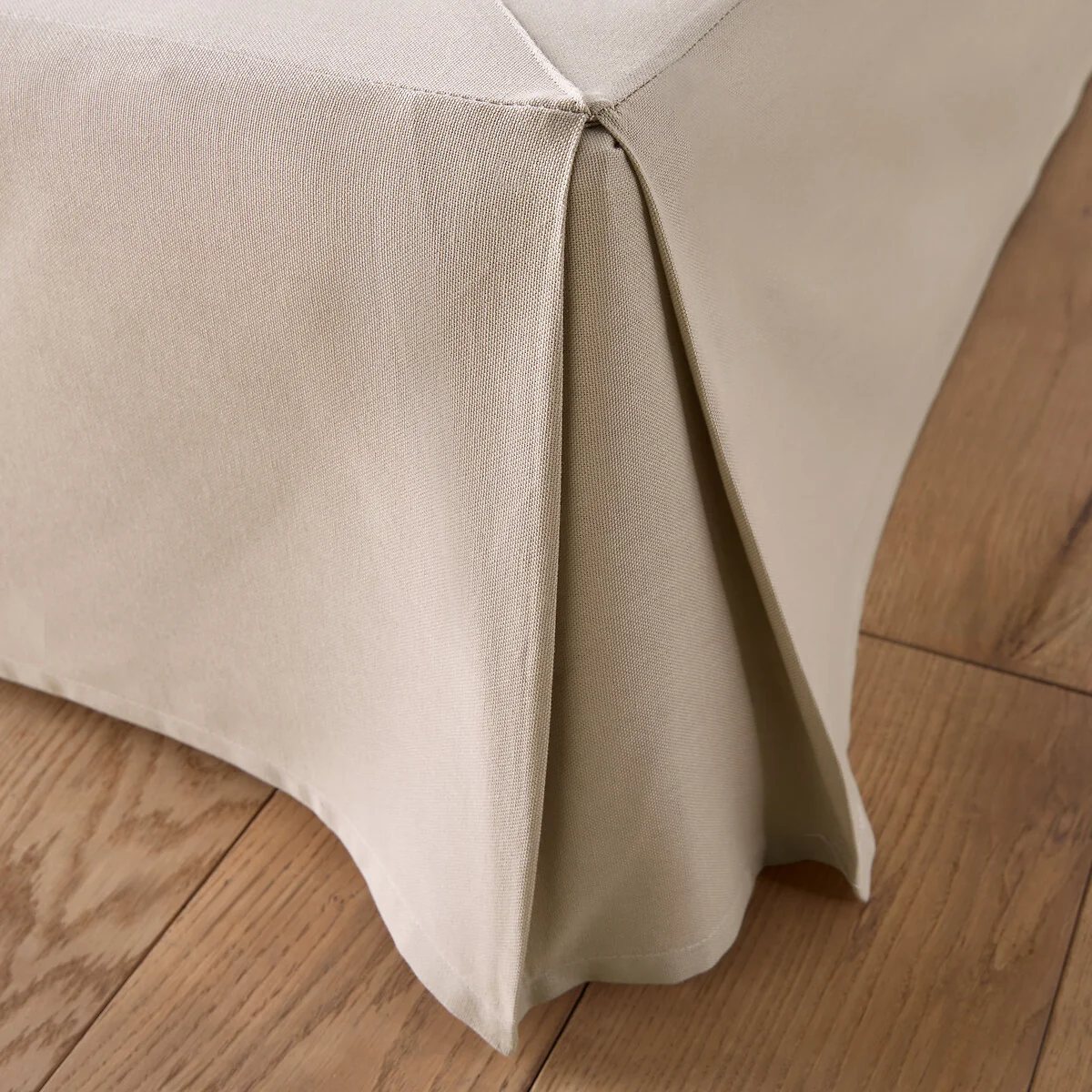 Scenario Cotton Bed Valance – image 2
