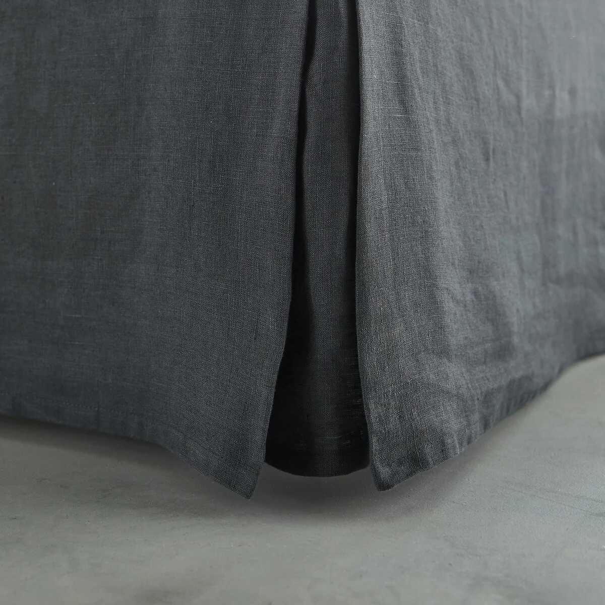 Touril Linen Valance – image 4
